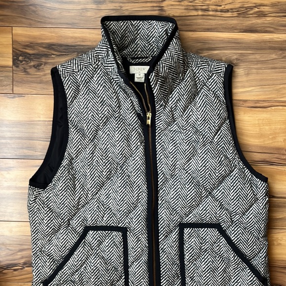 J.Crew factory quilted vest - Picture 2 of 3